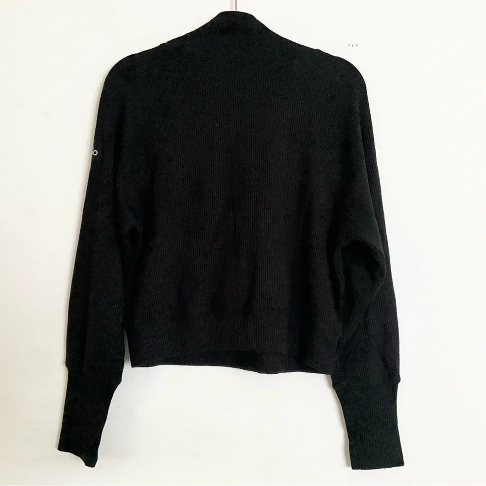 Alo Yoga Waffle Weekend Escape Mock Neck Long Sleeve Black S